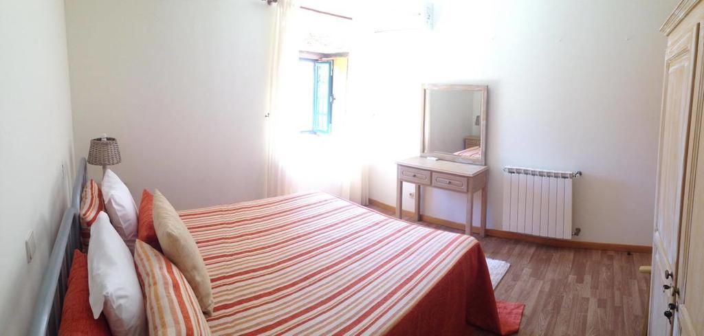 Guesthouse Casa Das Abegoarias 세로리코데바스토 외부 사진